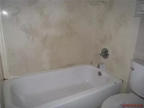 4065 Etna St, Whitehall, OH 43213 photo 10