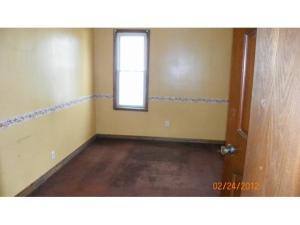 1208 E Chestnut St, Lancaster, OH 43130 photo 3