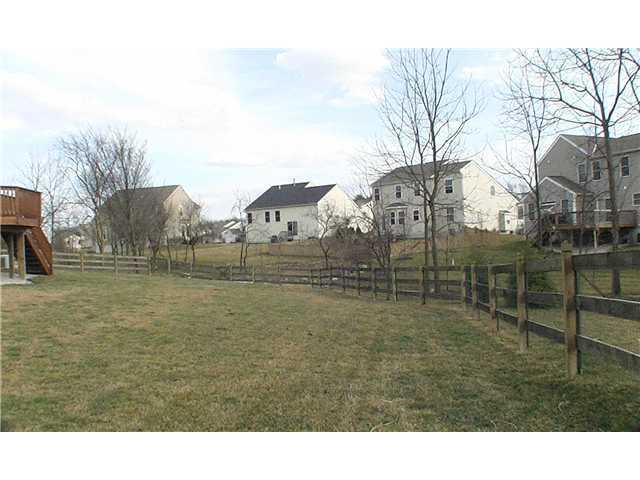 112 Cherry Tree Ct, Delaware, OH 43015 photo 2