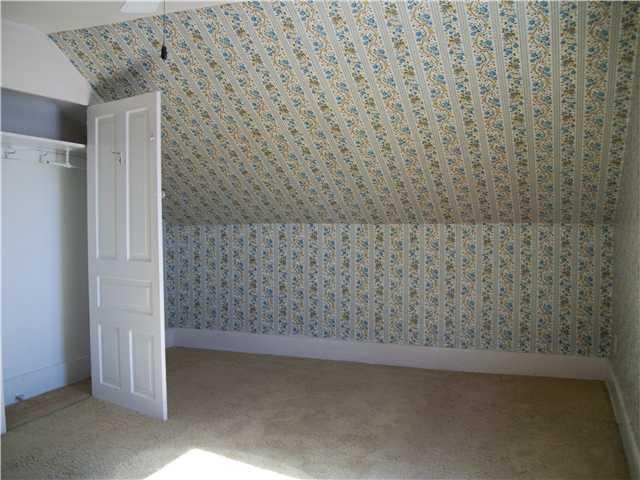 445 E Franklin St, Circleville, OH 43113 photo 8