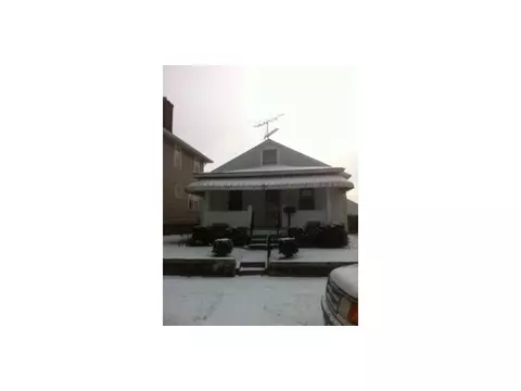 1326 E Walnut St, Lancaster, OH 43130 photo 1