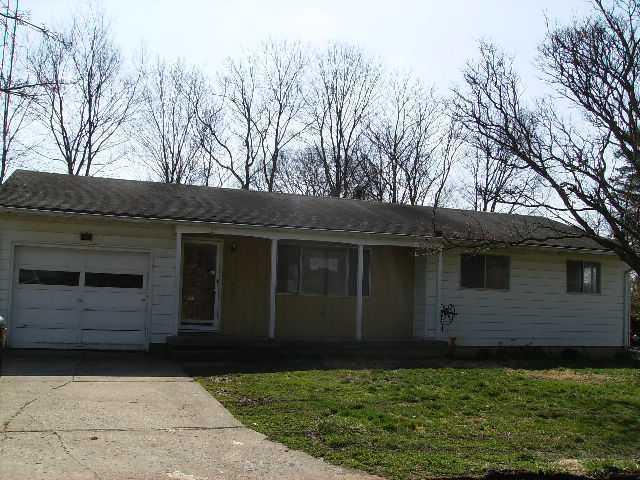 28 E Cedar Rd, Medway, OH 45341 photo 1