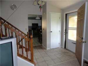 2048 Wolverhampton Rd, Powell, OH 43065 photo 2