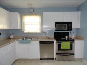 2048 Wolverhampton Rd, Powell, OH 43065 photo 4