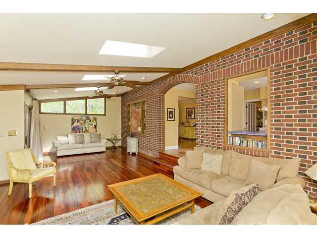 2658 E Broad St, Bexley, OH 43209 photo 8