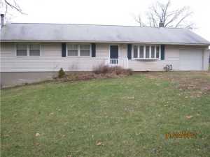 672 Irving Wick Dr, Heath, OH 43056 photo 2
