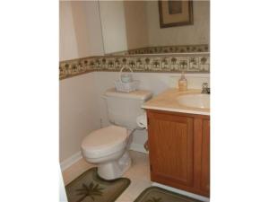 64 Chenango Dr, Powell, OH 43065 photo 12