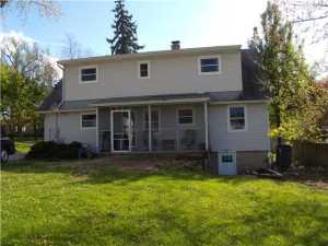 122 E South St, Lithopolis, OH 43136 photo 2