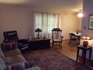 122 E South St, Lithopolis, OH 43136 photo 9
