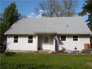 122 E South St, Lithopolis, OH 43136 photo 1