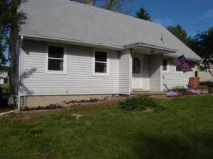 122 E South St, Lithopolis, OH 43136 photo 4