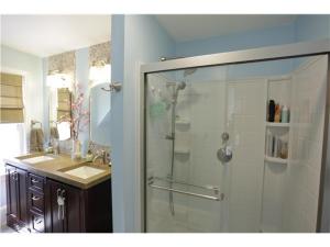 137 E Como Ave, Columbus, OH 43202 photo 22
