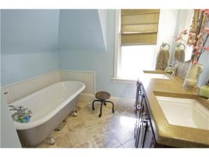 137 E Como Ave, Columbus, OH 43202 photo 21