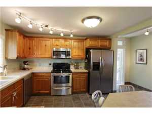 137 E Como Ave, Columbus, OH 43202 photo 9