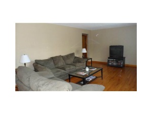1717 Trinity Dr, Springfield, OH 45503 photo 3