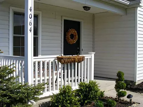 4064 Grayson Dr, Obetz, OH 43207 photo 2