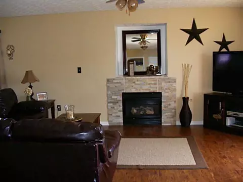 4064 Grayson Dr, Obetz, OH 43207 photo 7