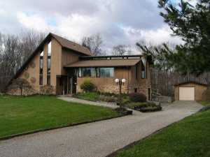 3370 Chatford Cir, Lancaster, OH 43130 photo 1
