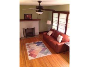 369 Crestview Rd, Columbus, OH 43202 photo 2