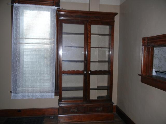365 E Main St, Circleville, OH 43113 photo 5