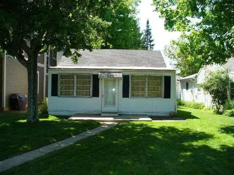 931 Maple Ave, Hebron, OH 43025 photo 1