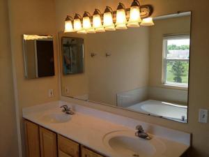 7771 Wareham Dr, Dublin, OH 43016 photo 13