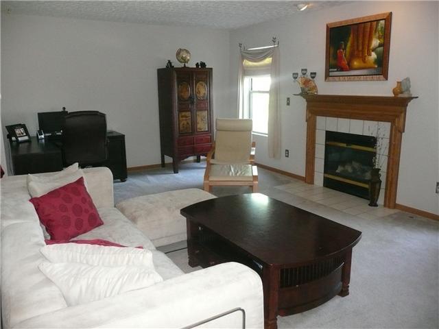 140 Fieldcrest Dr, Delaware, OH 43015 photo 9