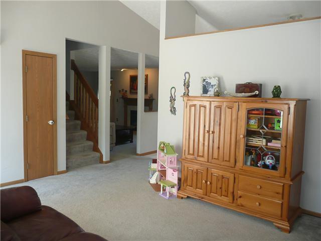140 Fieldcrest Dr, Delaware, OH 43015 photo 7