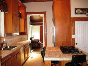 600 E High St, Ashley, OH 43003 photo 4