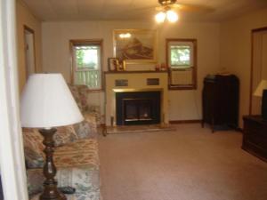 136 E Scioto Dr, Powell, OH 43065 photo 2
