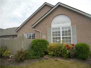 2000 Farmbrook Cir, Grove City, OH 43123 photo 2