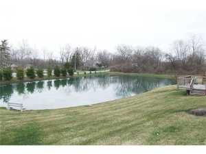2000 Farmbrook Cir, Grove City, OH 43123 photo 4