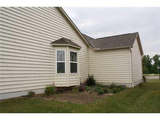 2371 Pine Crest Dr, Lancaster, OH 43130 photo 4