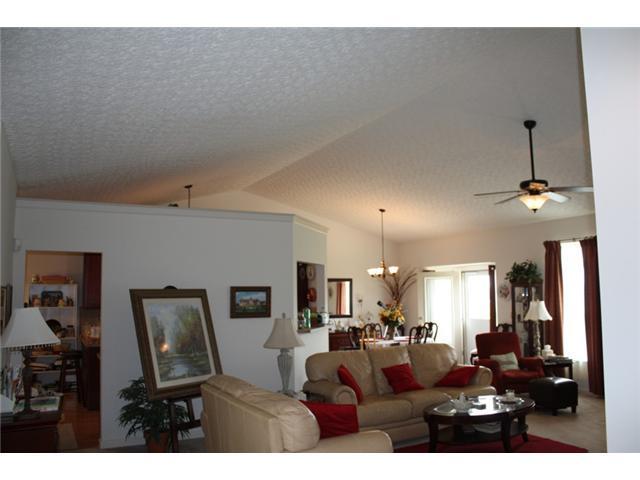 2371 Pine Crest Dr, Lancaster, OH 43130 photo 10