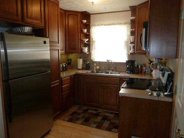 3315 Everson Rd, Columbus, OH 43232 photo 2