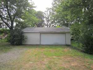 302 E William St, Delaware, OH 43015 photo 3
