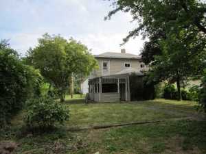 302 E William St, Delaware, OH 43015 photo 2