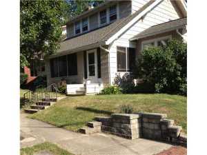25 E Pacemont Rd, Columbus, OH 43202 photo 1