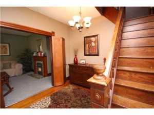 445 E Main St, Circleville, OH 43113 photo 2