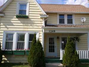 1249 E Chestnut St, Lancaster, OH 43130 photo 1