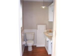 458 Westview Dr, Lancaster, OH 43130 photo 9