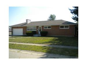 4139 Camelot Dr, Springfield, OH 45503 photo 1