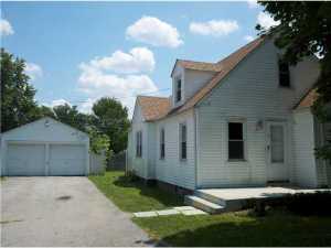 368 Evergreen Ter, Columbus, OH 43228 photo 1