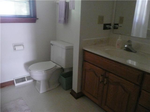 649 W Old Coach Rd, Westerville, OH 43081 photo 20