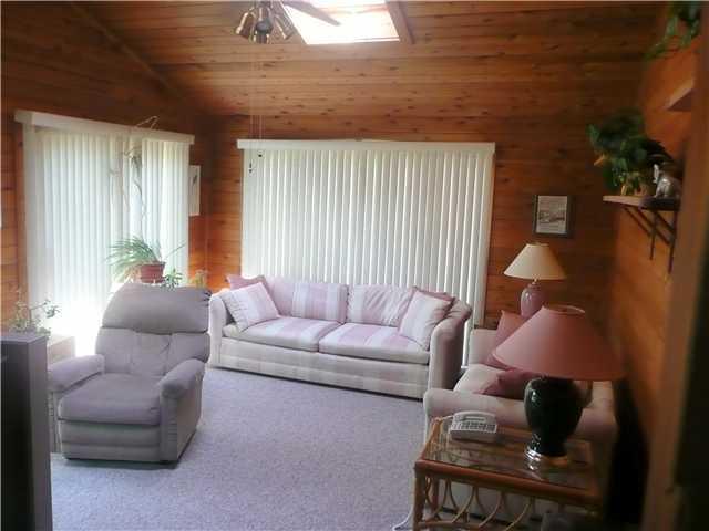 649 W Old Coach Rd, Westerville, OH 43081 photo 12