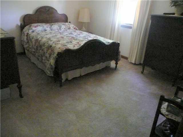 649 W Old Coach Rd, Westerville, OH 43081 photo 18
