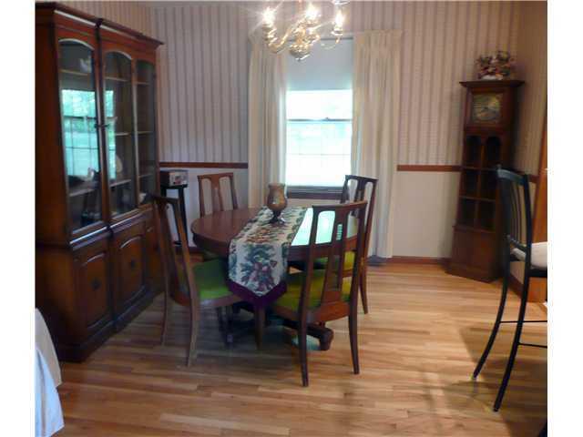 649 W Old Coach Rd, Westerville, OH 43081 photo 10