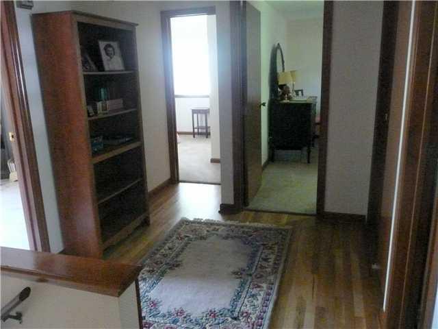 649 W Old Coach Rd, Westerville, OH 43081 photo 14