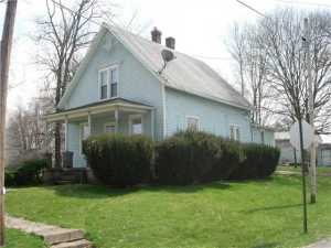 402 E Broad St, Hebron, OH 43025 photo 1