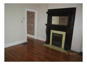 45 E Markison Ave, Columbus, OH 43207 photo 2
